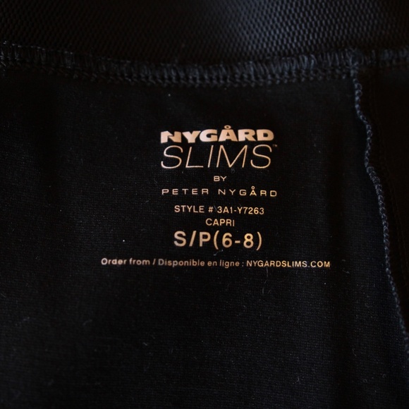 Nygard Slims by Peter Nygard Black Capri Pants Size S/P 6-8 - Picture 5 of 6